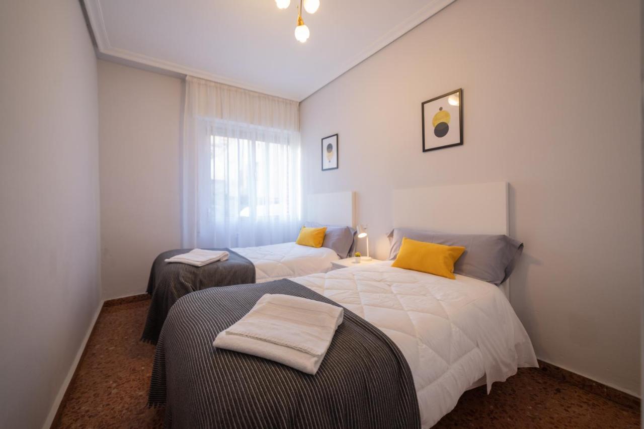 Apartamento Albelda Plaza Albelda De Iregua Exterior foto